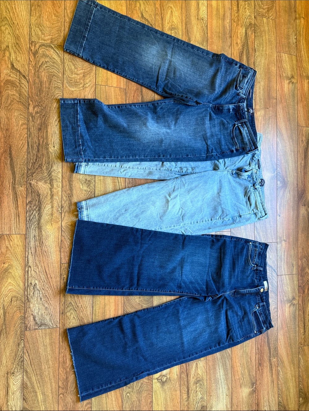 Women’s Jeans in Mixed Blue Washes - Classic Everyday Comfort